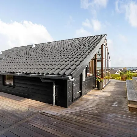 Casa vacanze Stunning In Sjlund With Jacuzzi And 3 Bedrooms *