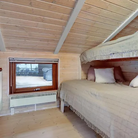 Stunning In Sjlund With Jacuzzi And 3 Bedrooms * Sjolund